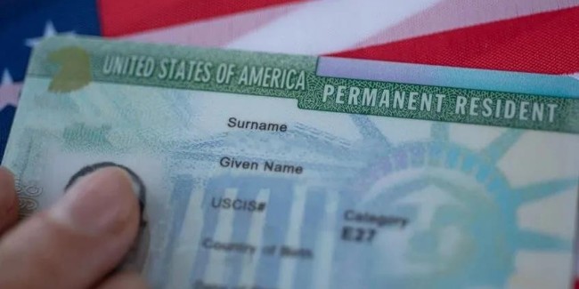 过去六个月，美国职业移民绿卡申请数量比去年同期增长23.7%！